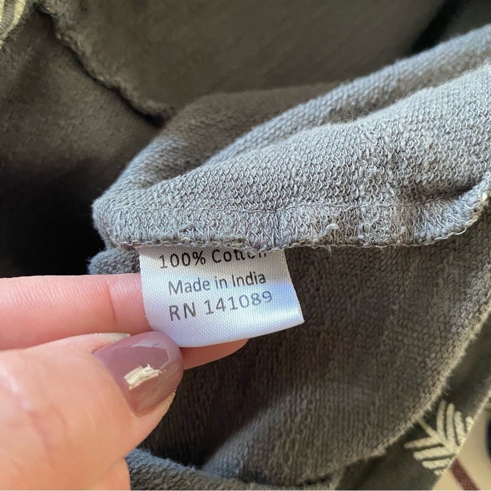 Lali Gray Winter Mountain Print Long Sleeve Shirt - Picture 13 of 13